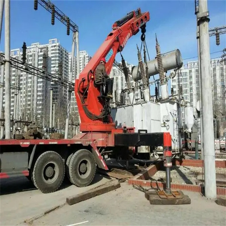 固安县就近吊车出租|工地厂房吊装设备租赁|24小时高效响应