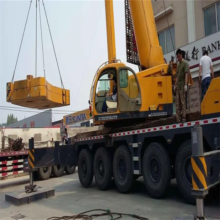 固安县当地吊车出租|机器吊装|75吨|工厂搬迁服务